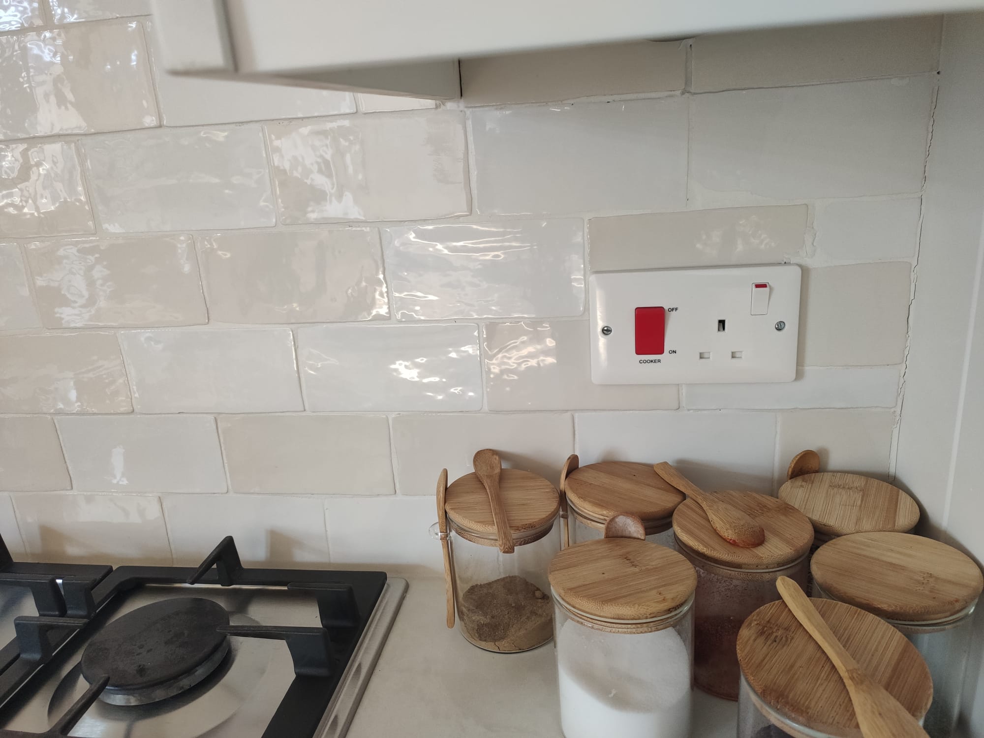 No control switch in the kitchen for the appliances